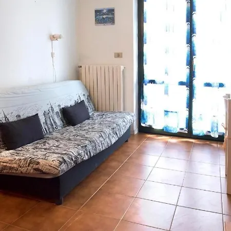 M194 - Marcelli, Bilocale Con Terrazzo A 200mt Dal Mare Marcelli